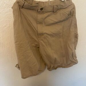 Wrangler Men's Utility Shorts in Tan